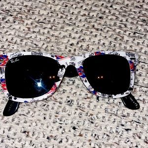 Special Series #8 Ray-Ban glasses!